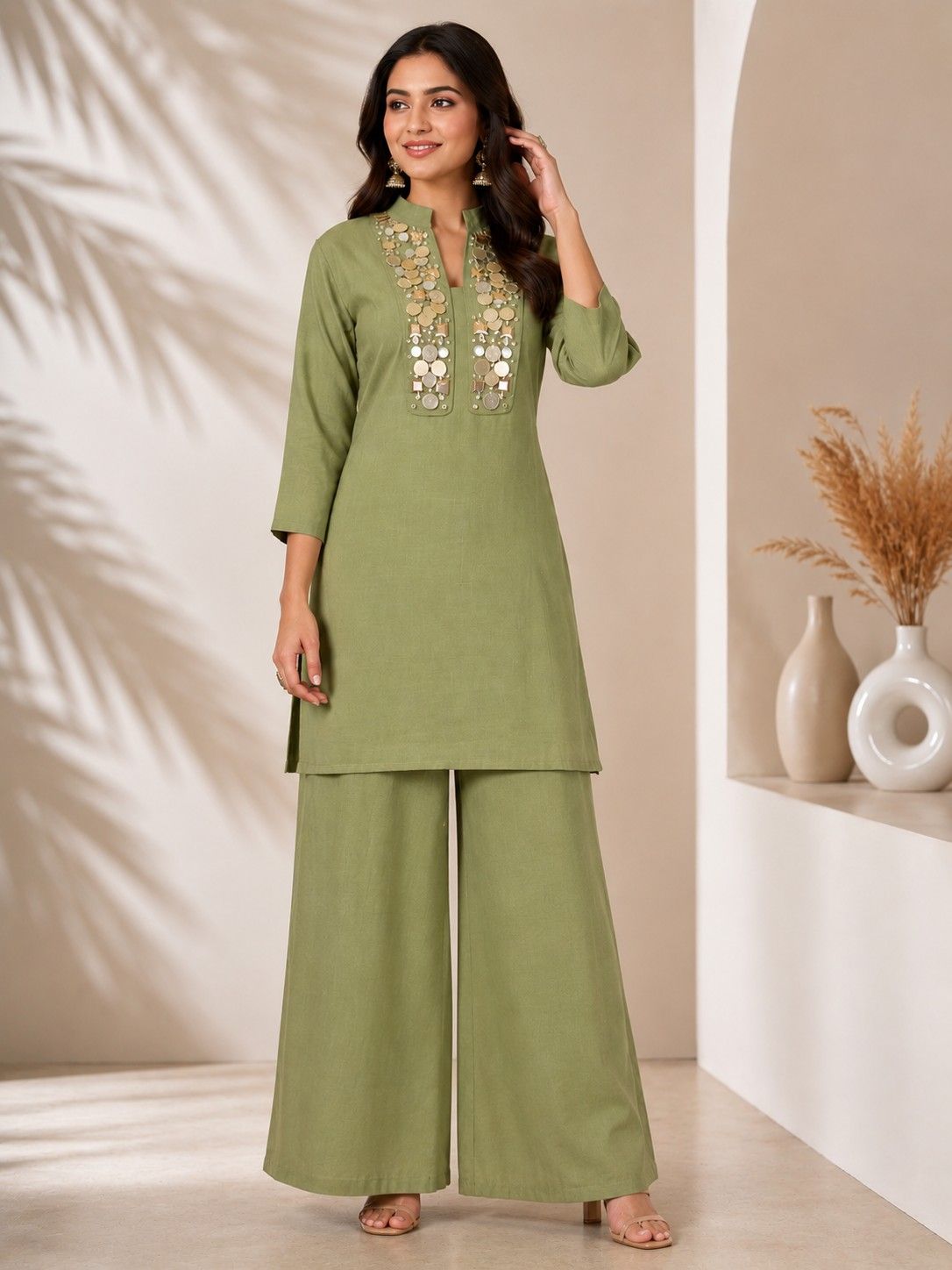 Linen with fancy neck work
